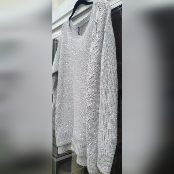 NYDJ Sparkly Cozy Knit Silver Gray Elegant Sweater - Size L - Picture 13 of 15